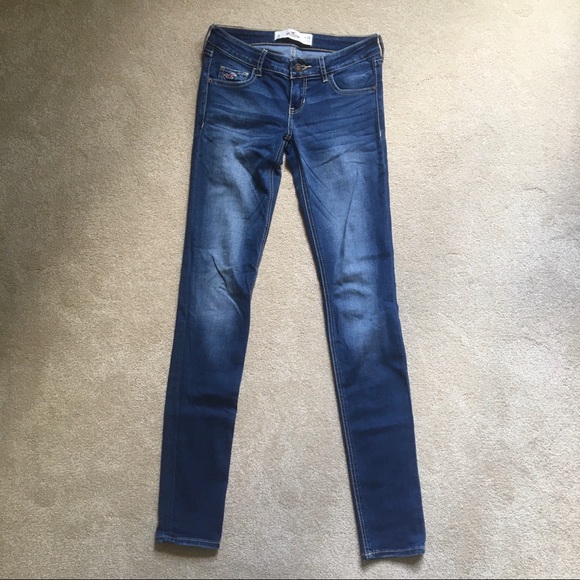 Hollister Skinny Jeans - Picture 1 of 4